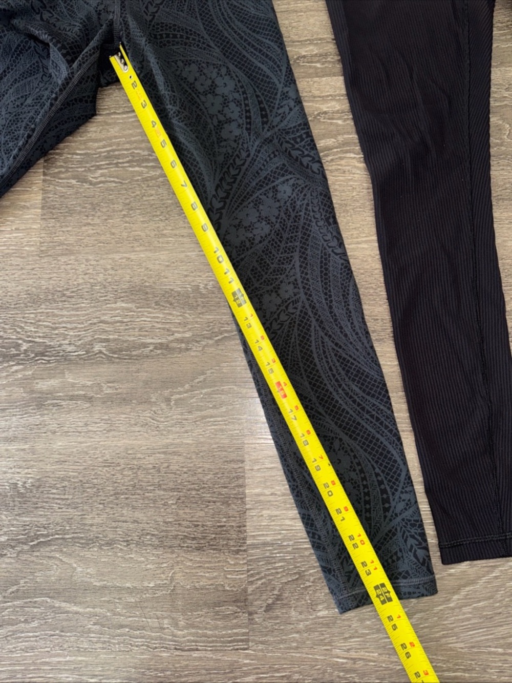 Athleta BUNDLE (2) Patterned & Ribbed Leggings Size XS Grey Black Gym Active - Picture 9 of 10